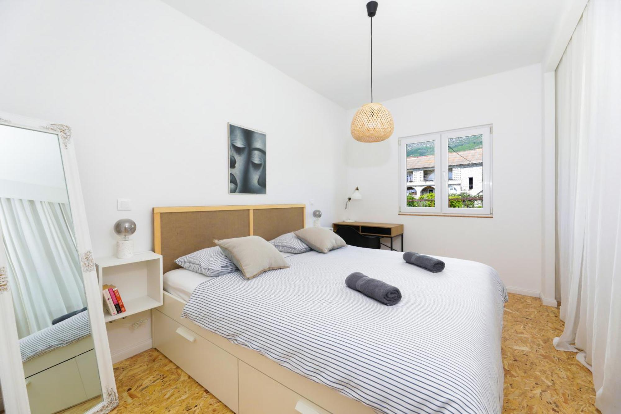 4-Star Apartments Bianco Kastela Bagian luar foto