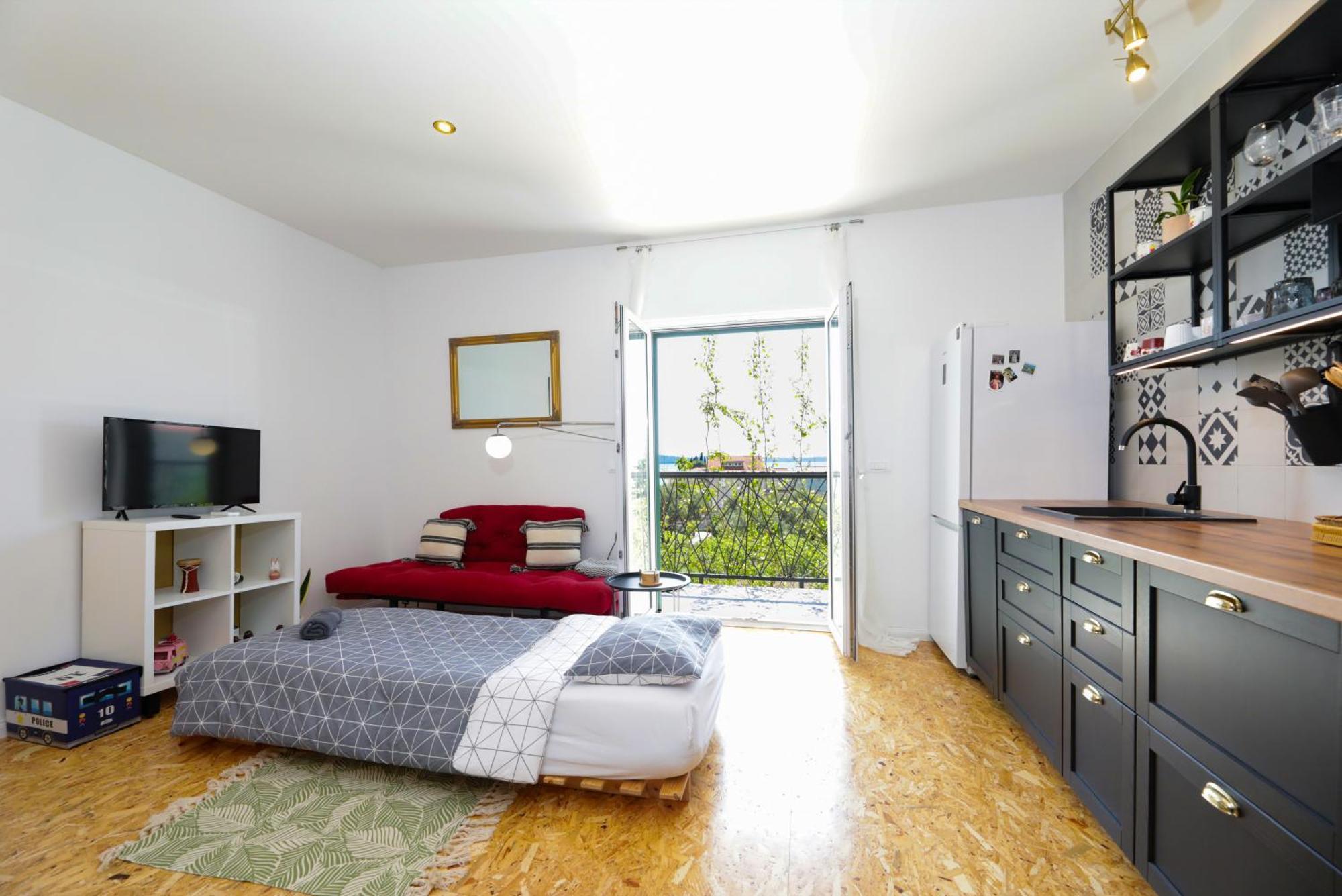 4-Star Apartments Bianco Kastela Bagian luar foto
